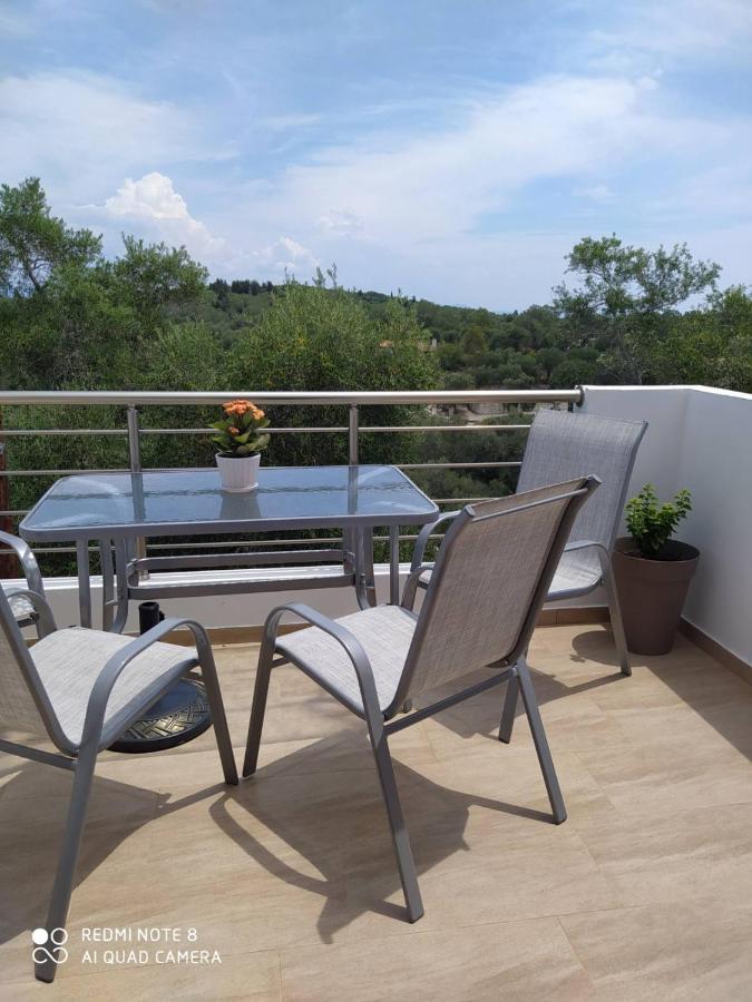 Meraki Apartment Zenempisatika Zewnętrze zdjęcie