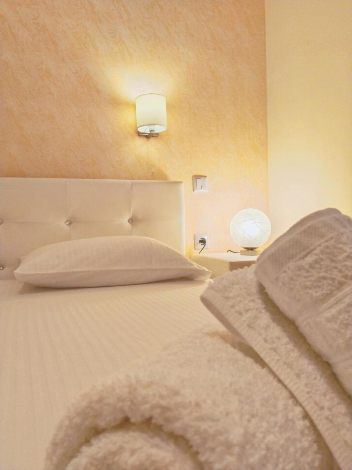 Meraki Apartment Zenempisatika Zewnętrze zdjęcie